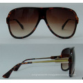 New Design Customized Design Fashion Glass Modern Sunglasses P01018